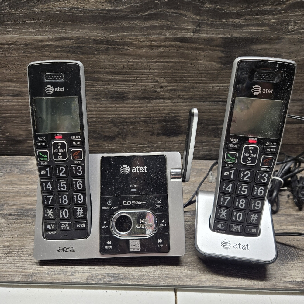 AT&T CL82463 - 2 Handset Cordless Answering System, Home Station